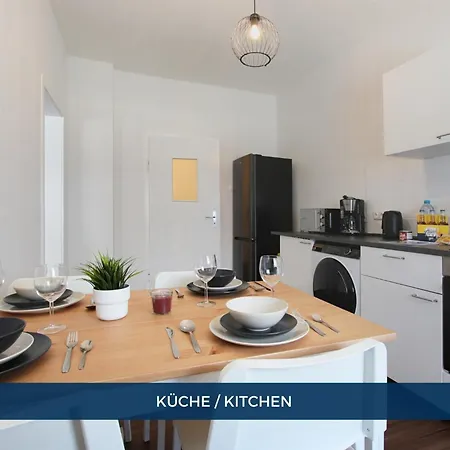 Rtr - Bis 10 Personen - Einzelzimmer - Voll Ausgestattet - Garten - Smart Tv - Wifi Lejlighed *