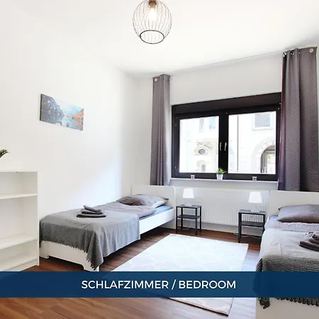 公寓 Rtr - Bis 10 Personen - Einzelzimmer - Voll Ausgestattet - Garten - Smart Tv - Wifi *